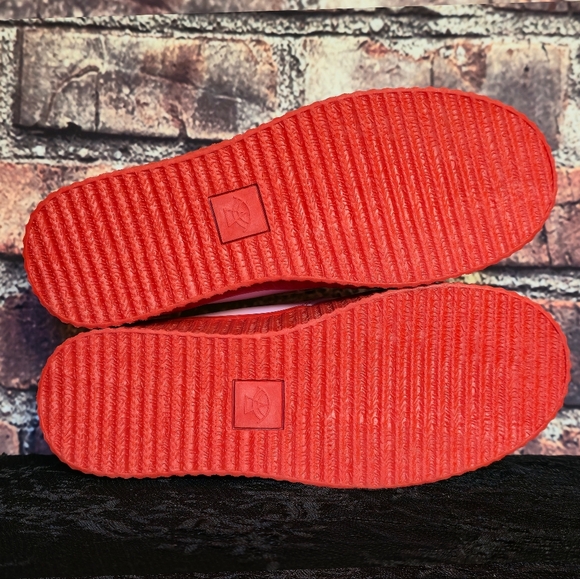 Pink and Red Platform Shoes with Cartoon Design - Picture 7 of 12